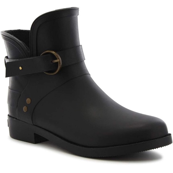 chooka Shoes - NWT Chooka Mainstreet Bootie